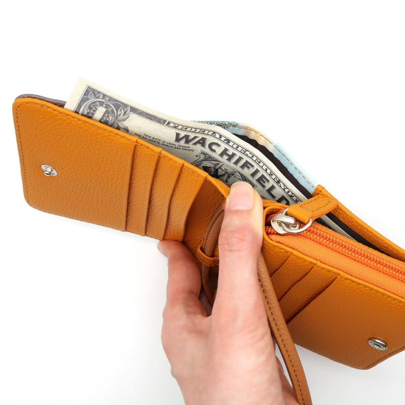 ＷＣＣ２つ折りポシェット財布 | わちふぃーるどオンラインショップ