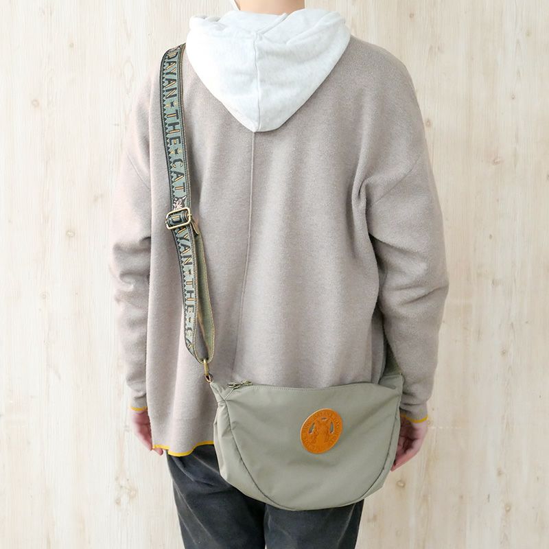 美品、ダヤン、DAYAN、わちふぃーるど、牛革、ワッペン、ショルダーバッグ Amazon | [わちふぃーるど] 猫のダヤン ダヤン 保冷マルチミニ