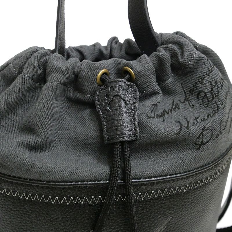 COMESANDGOES レザー 巾着バッグ　黒　small COMESANDGOES レザー 巾着バッグ 黒 small - メルカリ